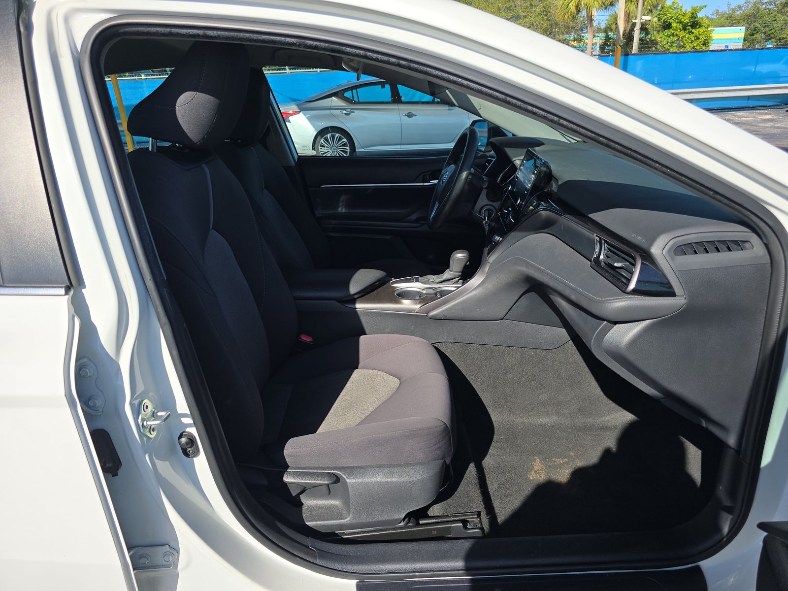 2022 Toyota Camry LE FWD