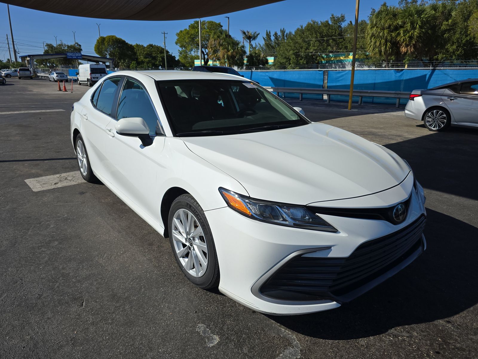2022 Toyota Camry LE FWD