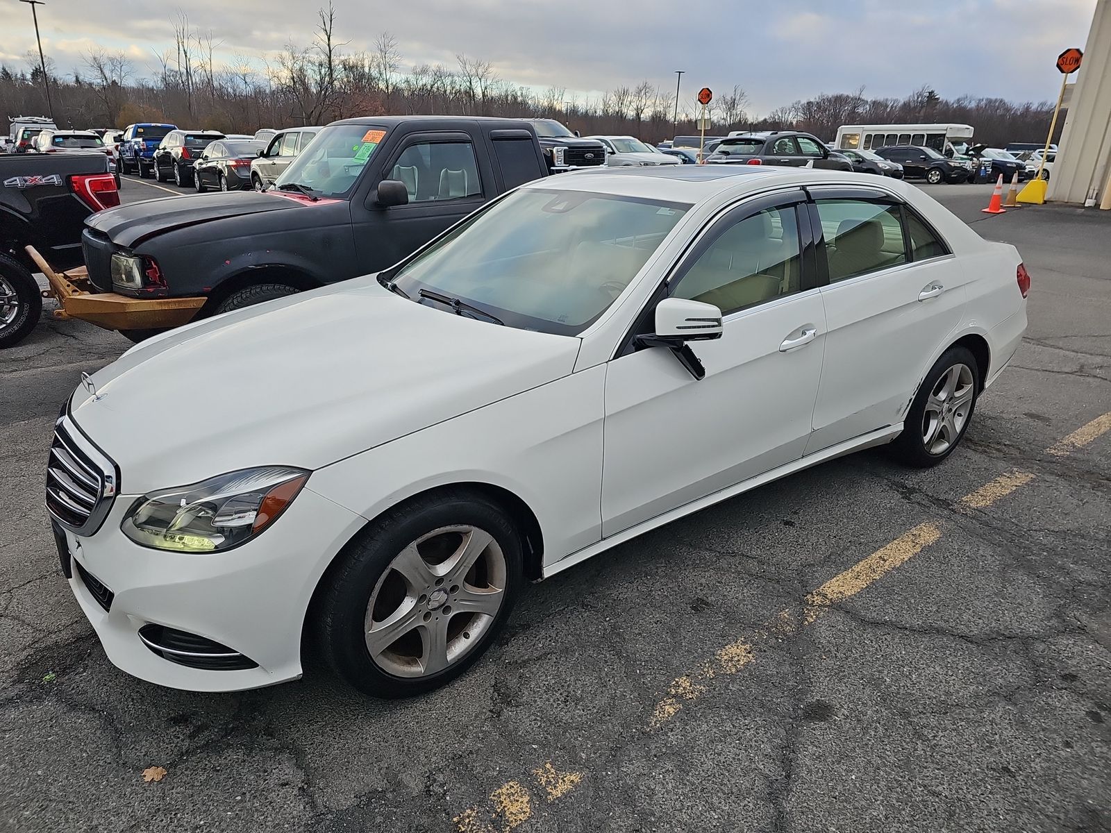 2014 Mercedes-Benz E 350 4MATIC Sedan