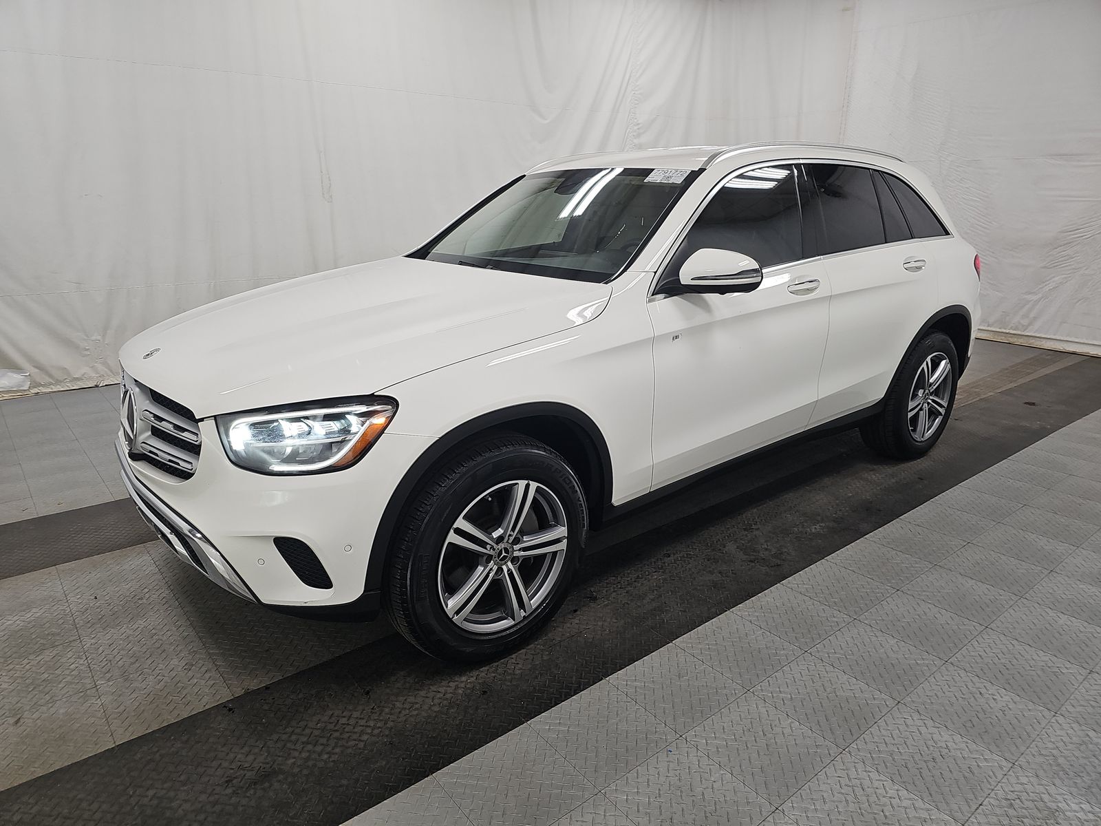 2021 Mercedes-Benz GLC 300