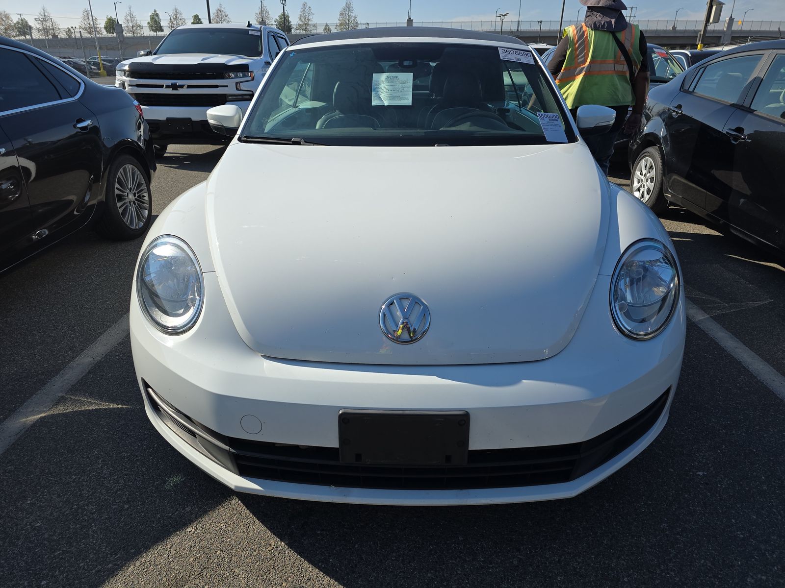 2016 Volkswagen Beetle 1.8T Denim FWD