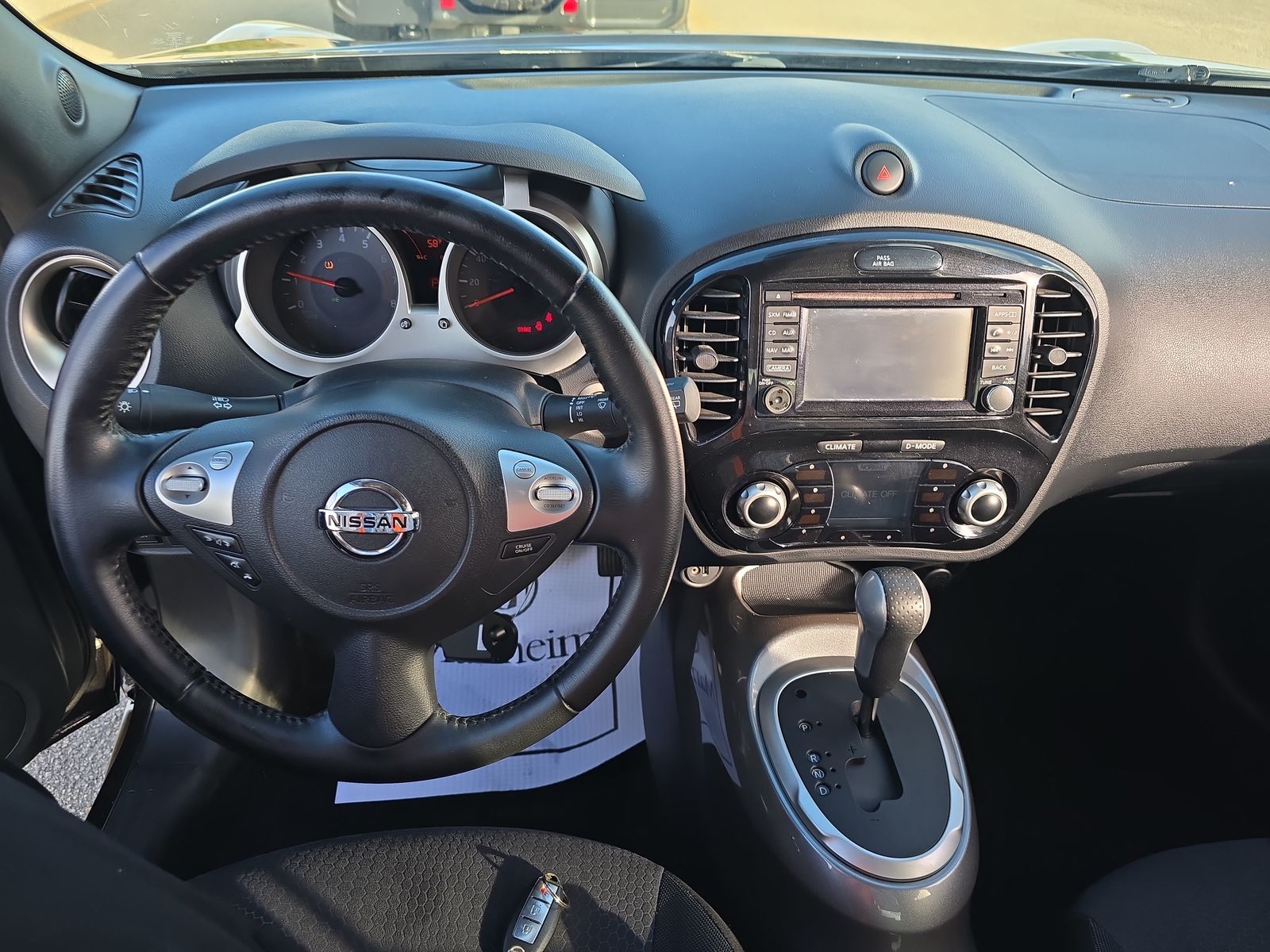 2015 Nissan JUKE SV FWD