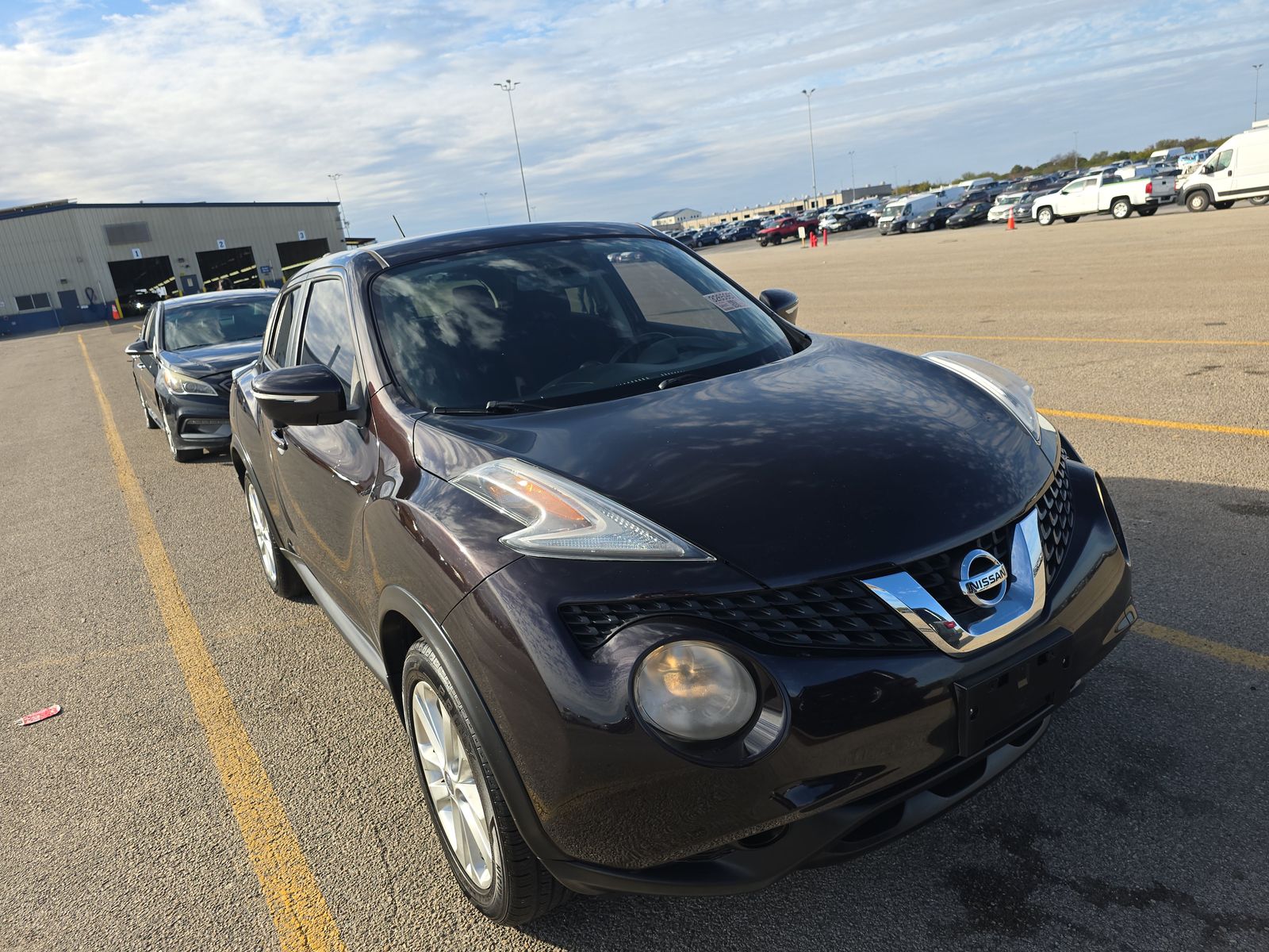 2015 Nissan JUKE SV FWD