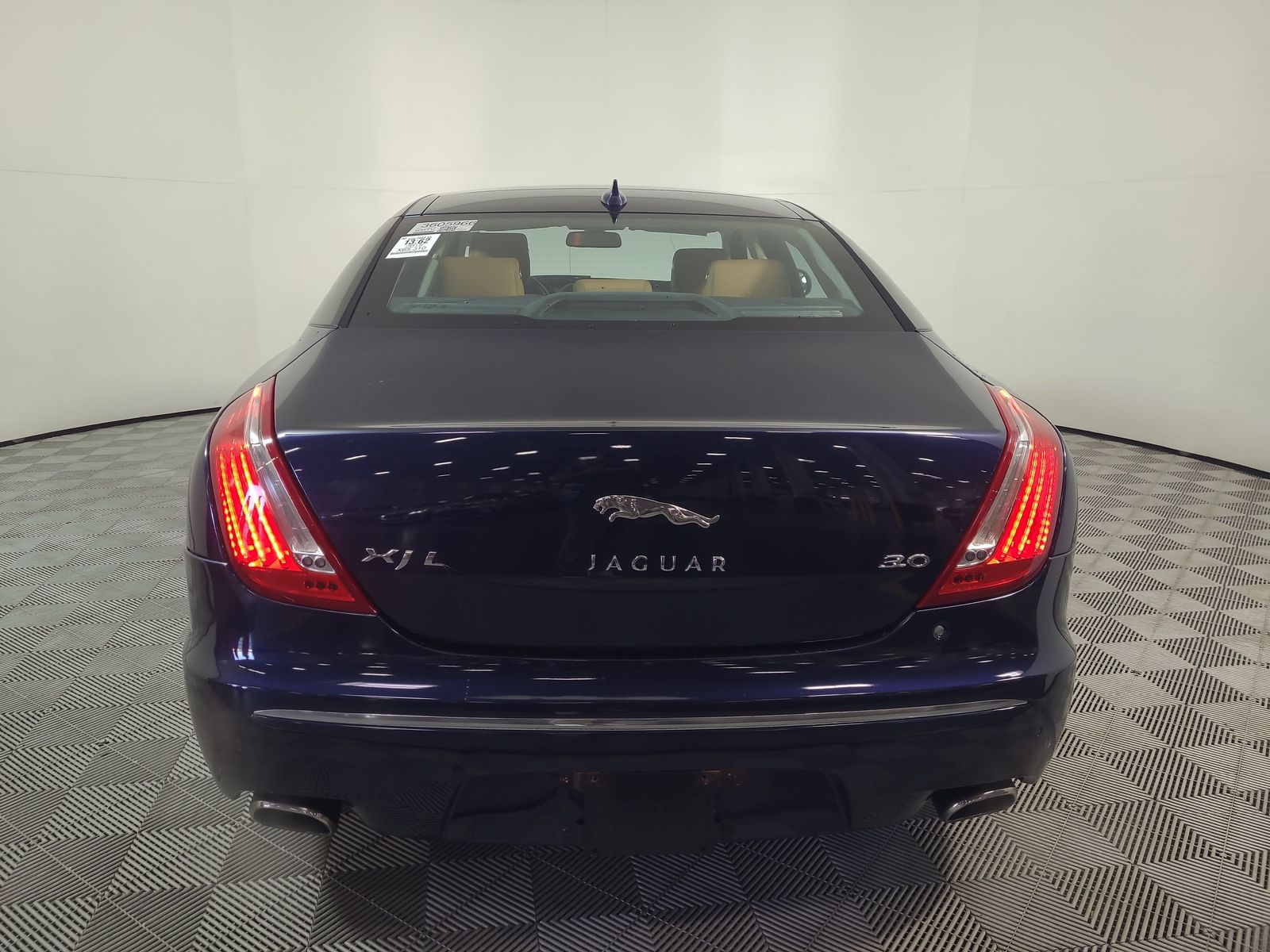 2015 Jaguar XJ L Portfolio RWD