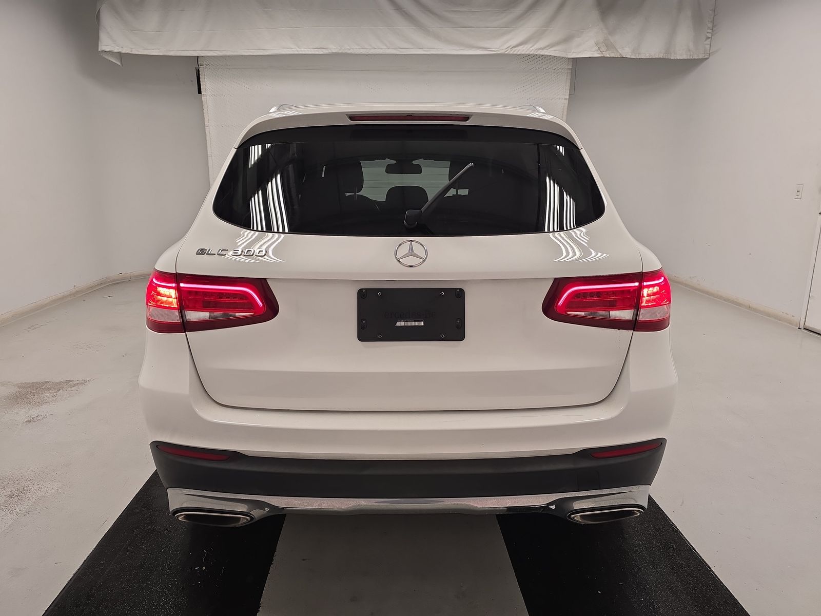 2017 Mercedes-Benz GLC GLC 300 RWD