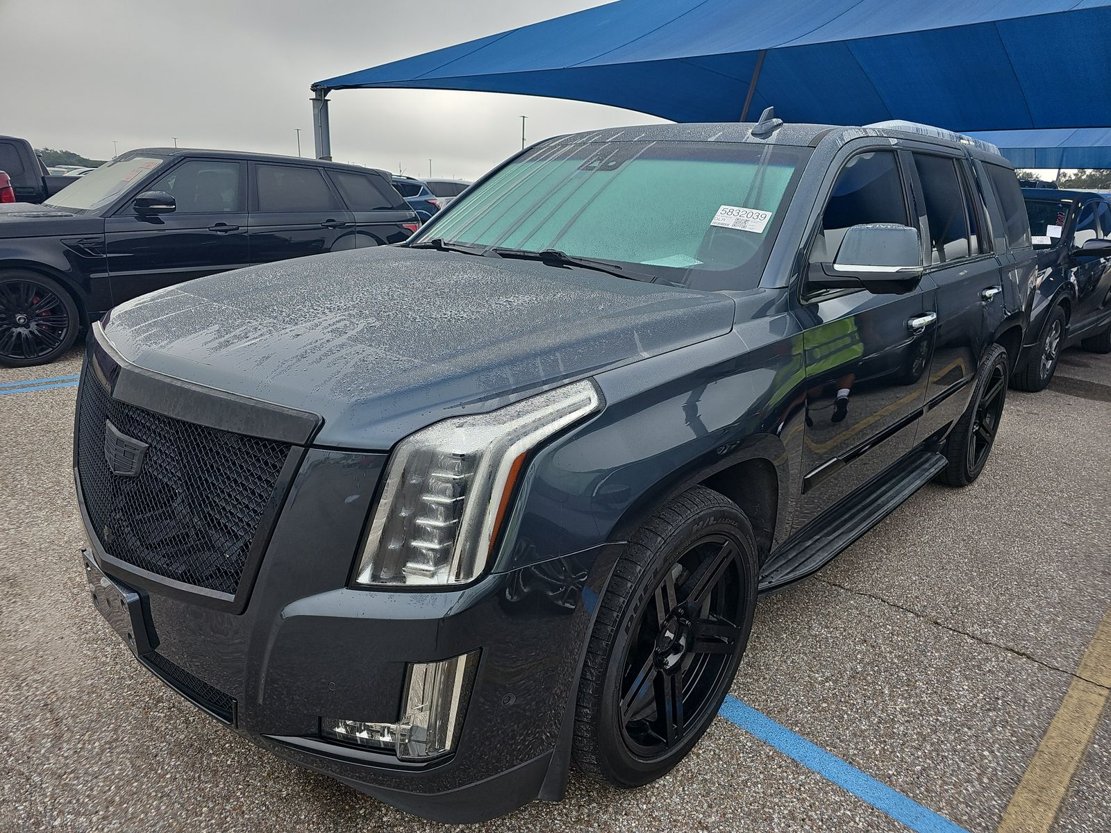 2019 Cadillac Escalade Luxury 1SB