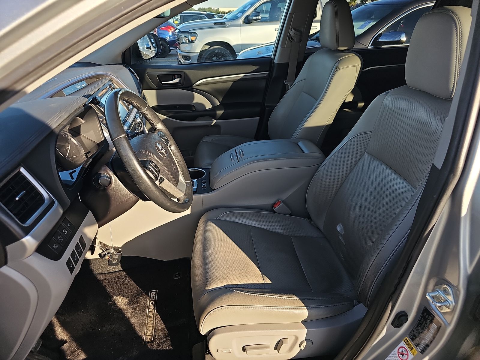 2019 Toyota Highlander Limited Platinum AWD