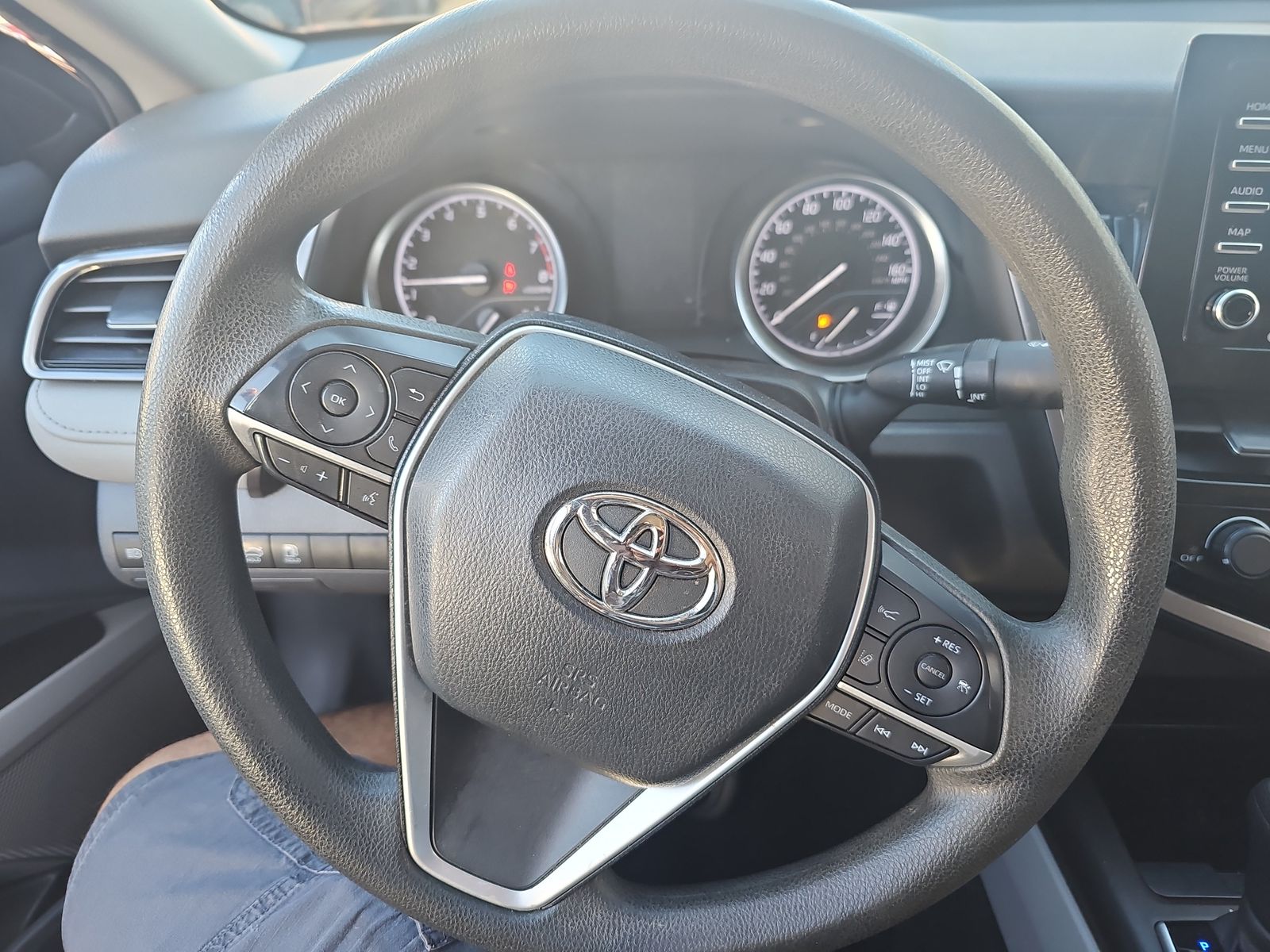 2021 Toyota Camry LE FWD