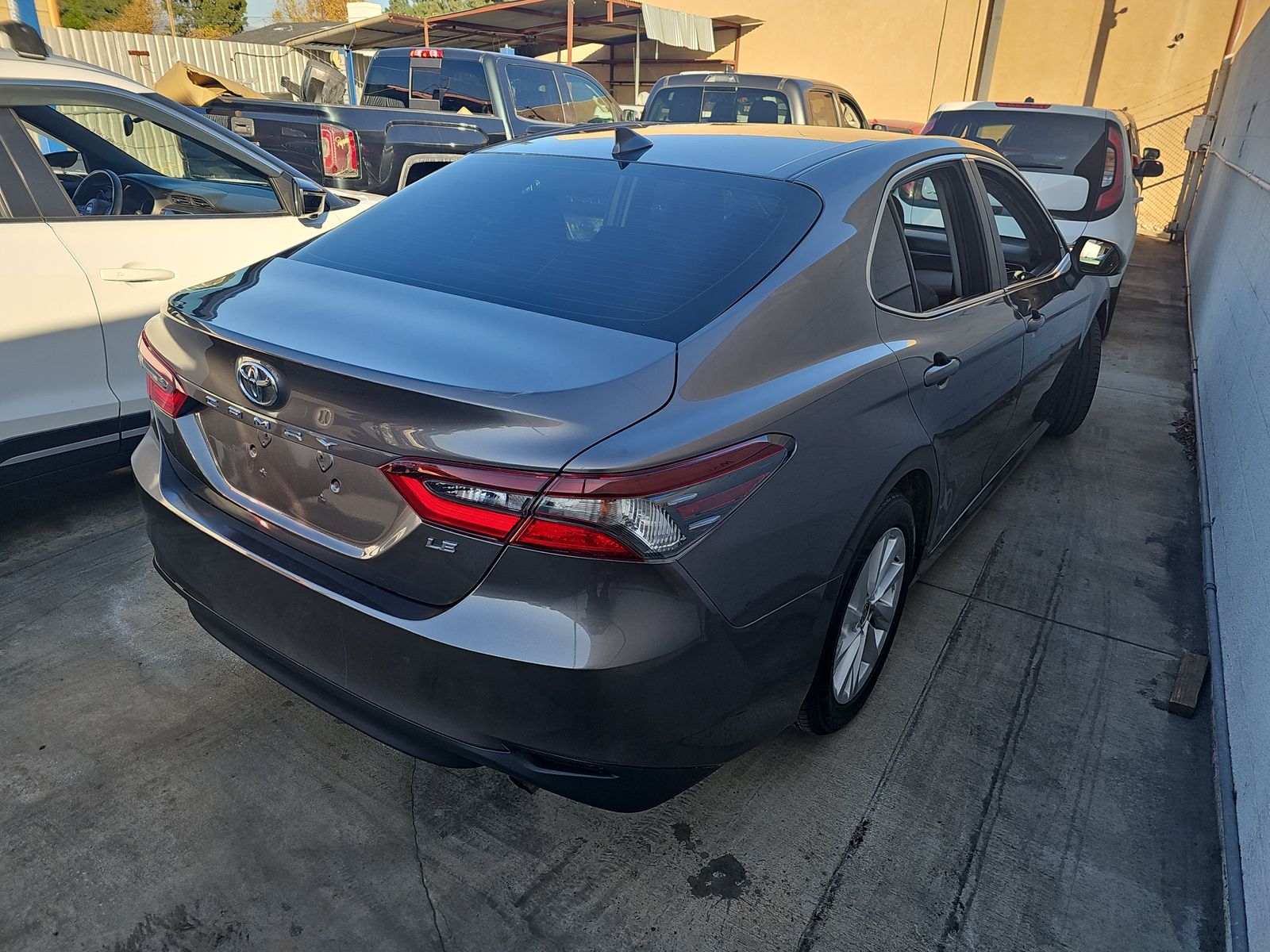 2021 Toyota Camry LE FWD