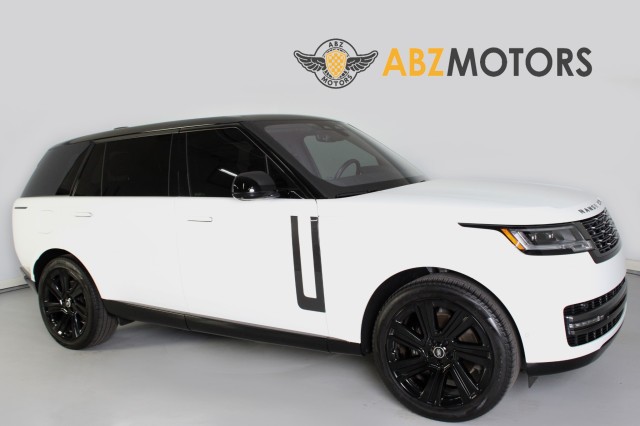 2023 Land Rover Range Rover SE LWB 7-Passenger