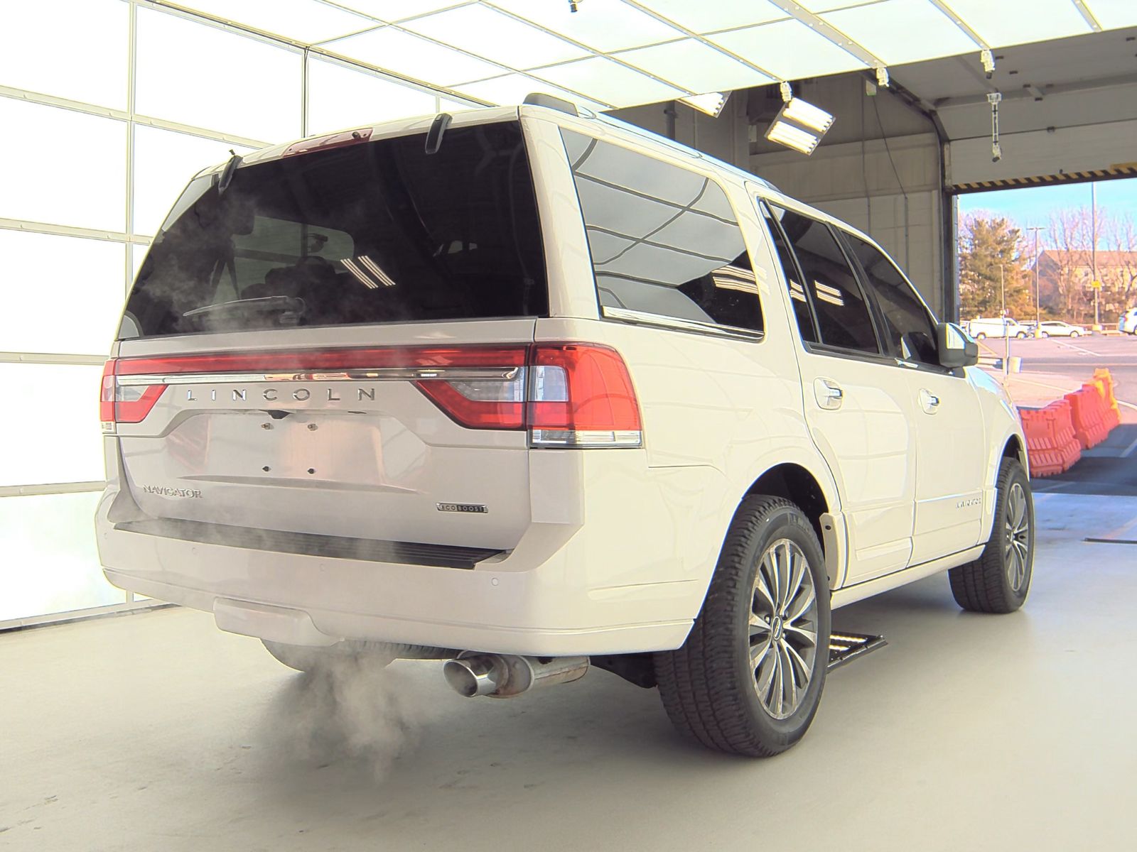 2015 Lincoln Navigator Base AWD