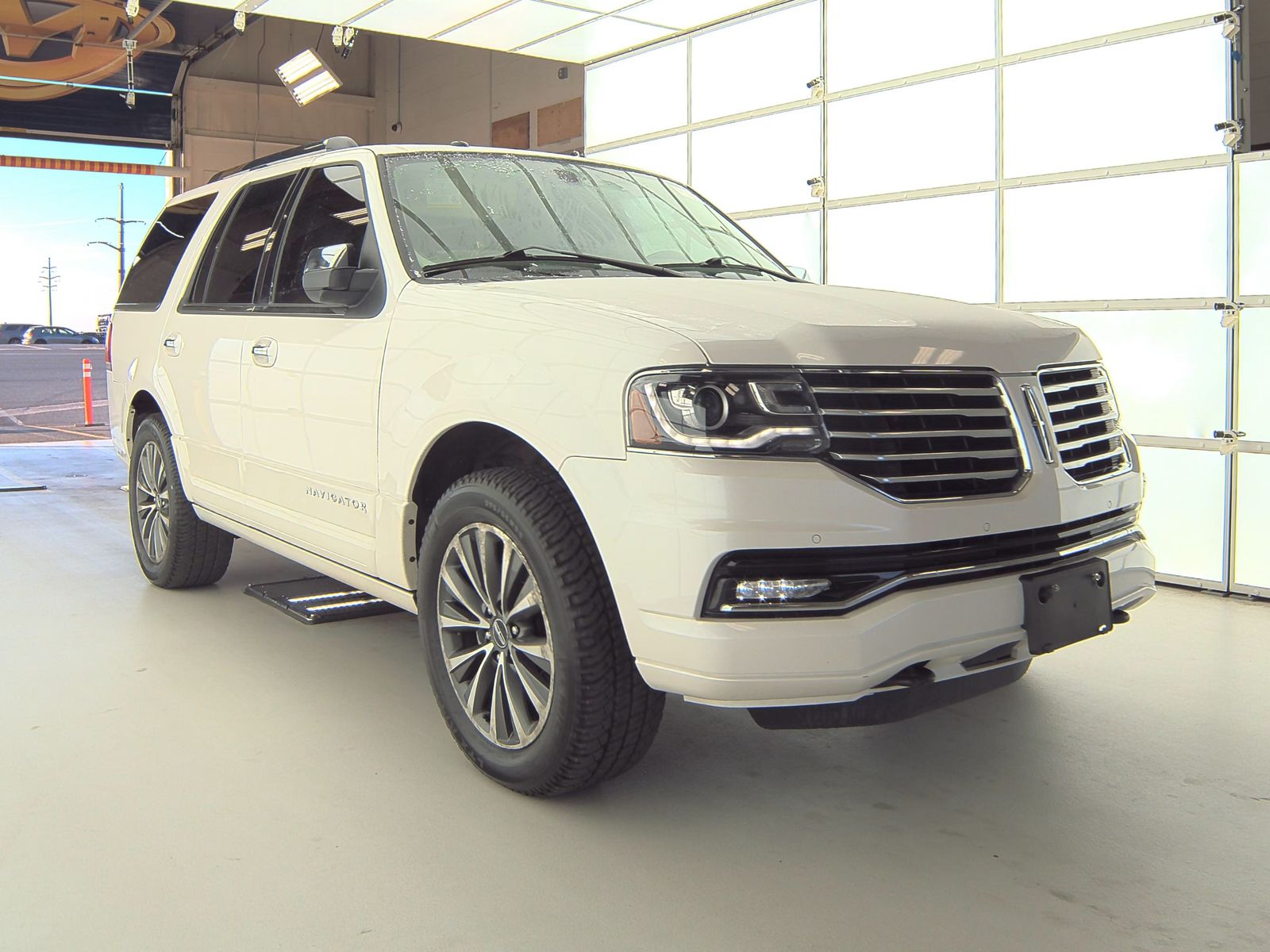 2015 Lincoln Navigator Base AWD