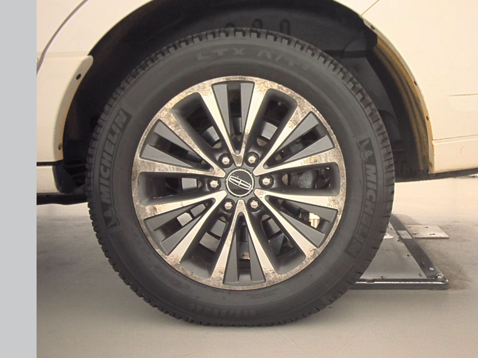 2015 Lincoln Navigator Base AWD