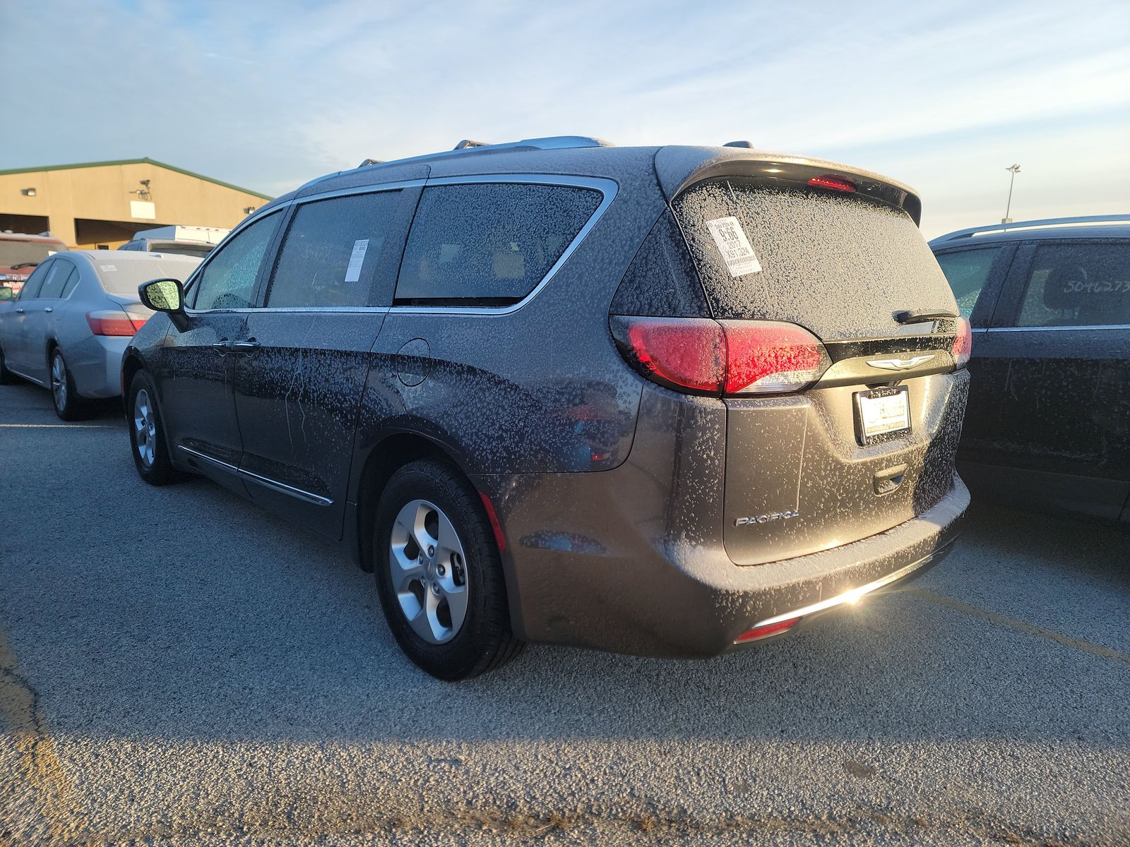 2017 Chrysler Pacifica Touring L Plus FWD