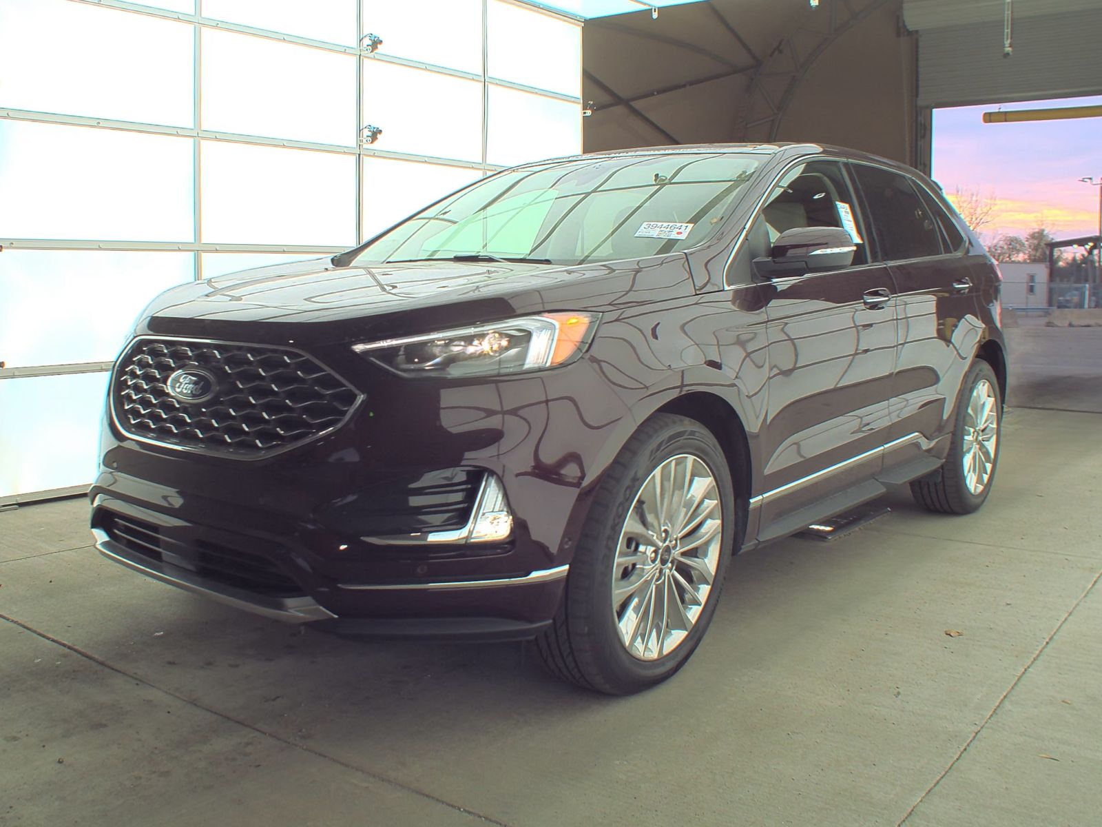 2024 Ford Edge Titanium