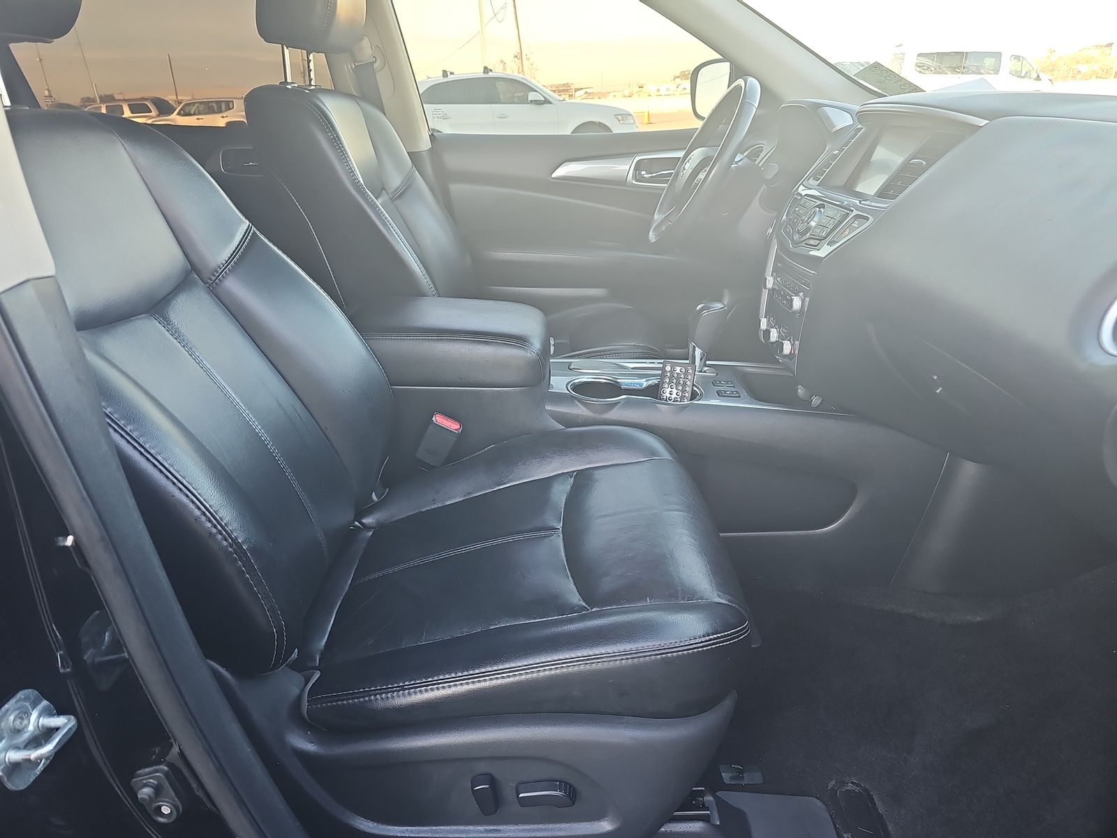 2018 Nissan Pathfinder SL FWD