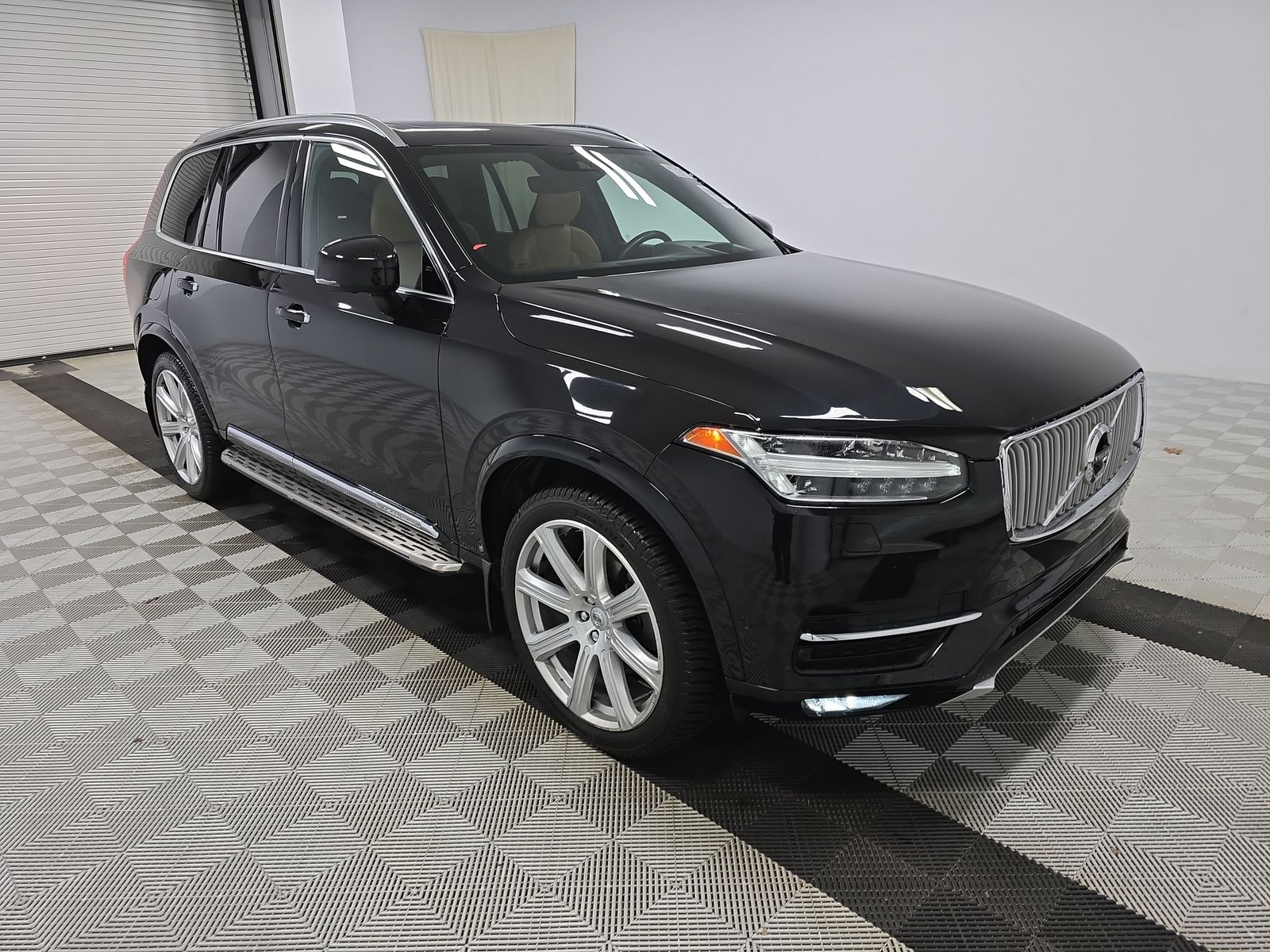 2019 Volvo XC90 T6 Inscription AWD