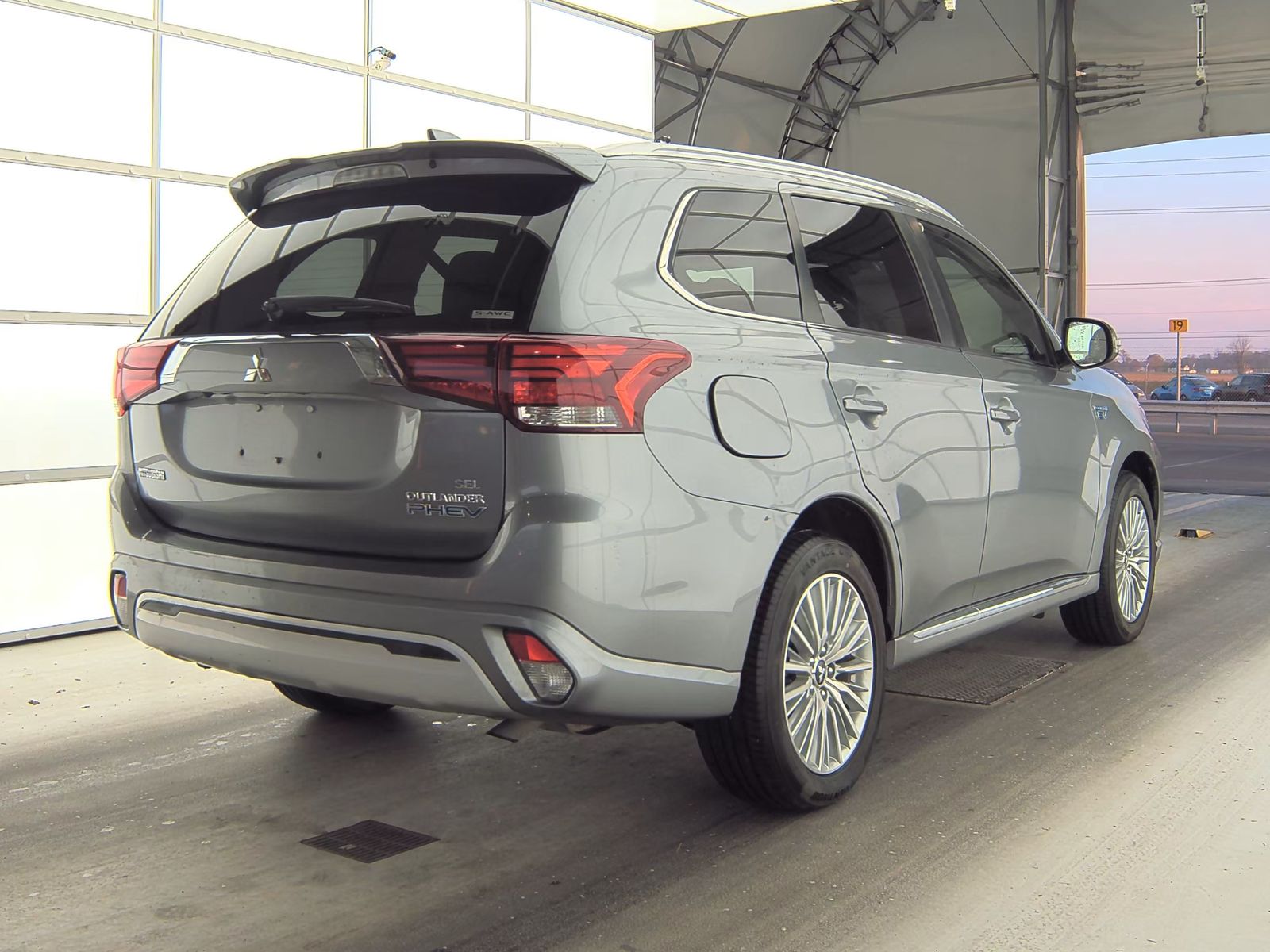 2019 Mitsubishi Outlander PHEV GT AWD