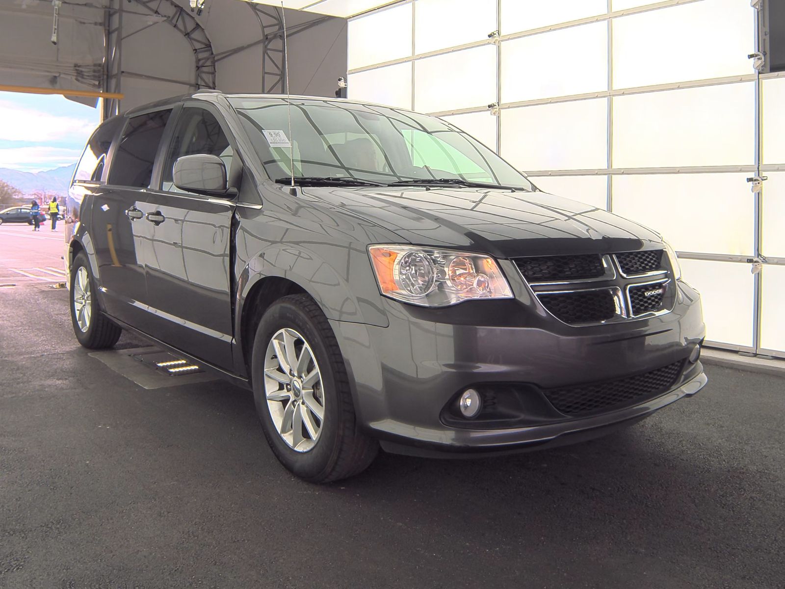 2019 Dodge Grand Caravan SXT FWD