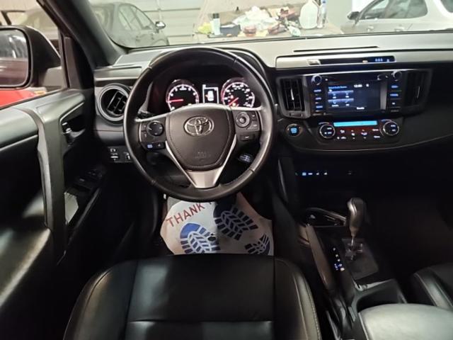 2018 Toyota RAV4 SE FWD