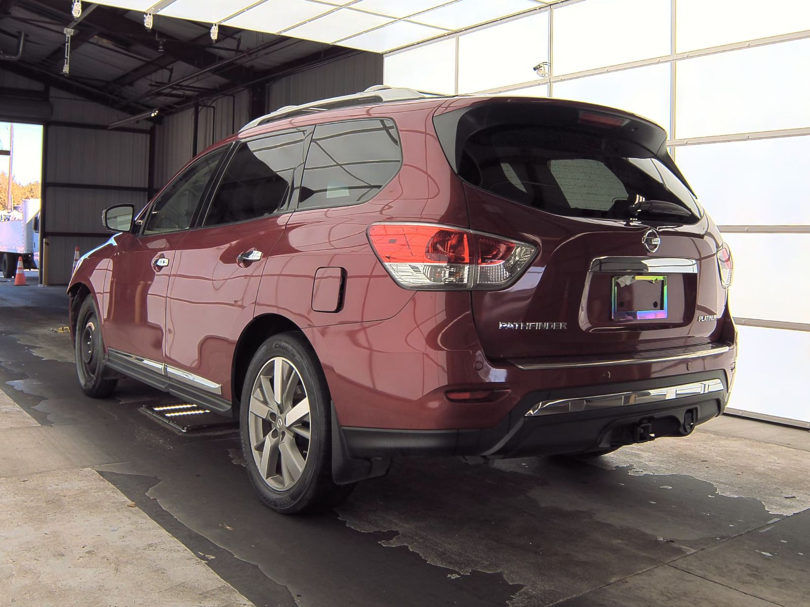 2015 Nissan Pathfinder Platinum FWD