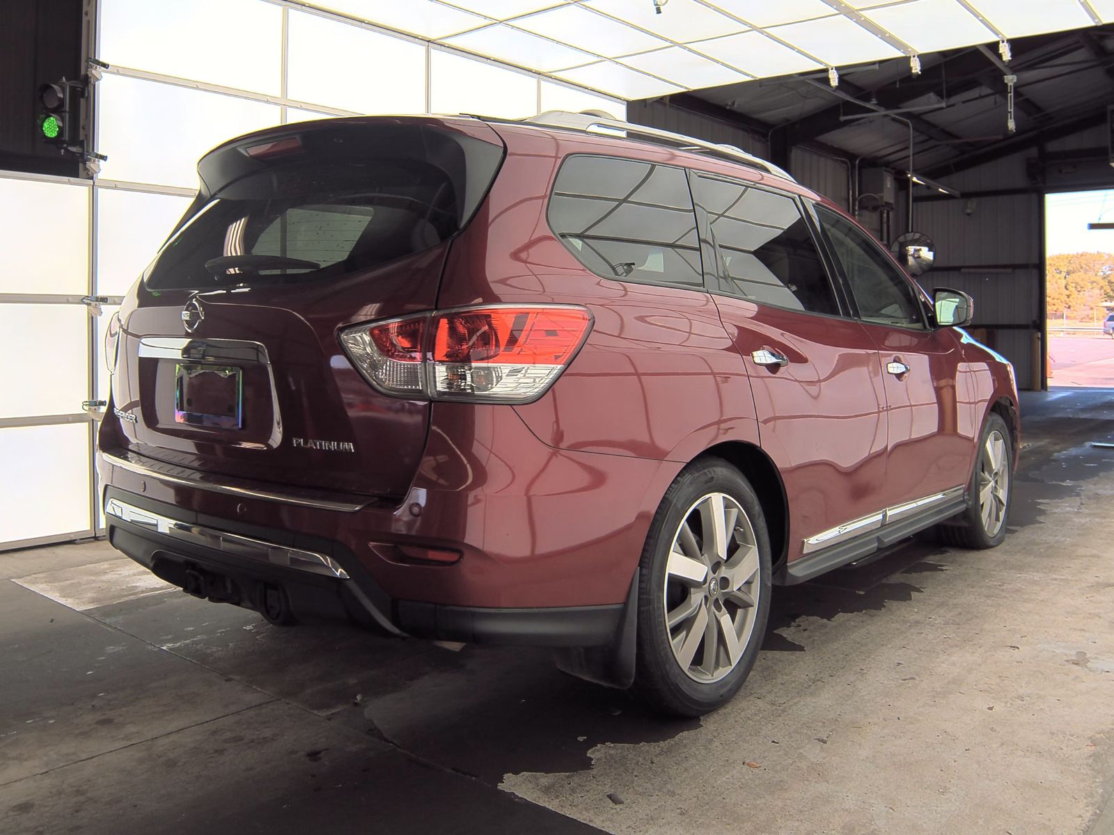 2015 Nissan Pathfinder Platinum FWD