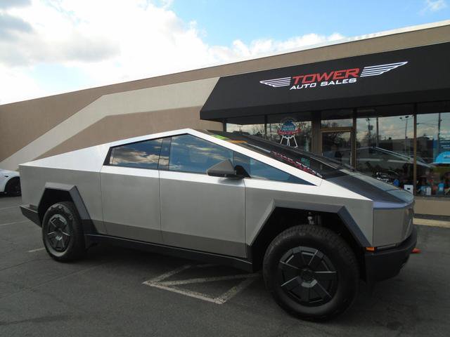 2024 Tesla Cybertruck Base Crew Cab Short Bed