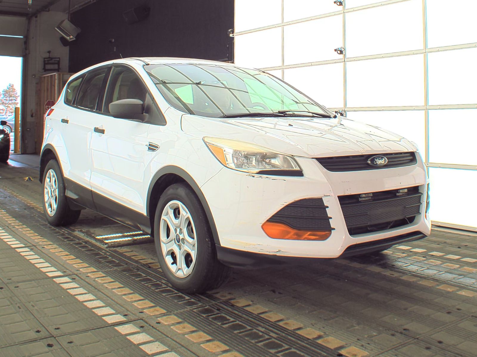 2016 Ford Escape S FWD