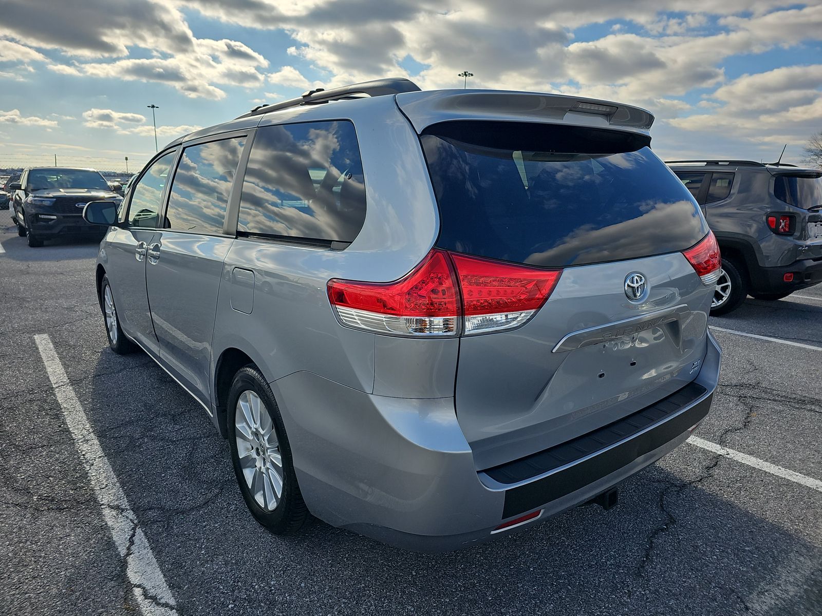 2014 Toyota Sienna XLE AWD