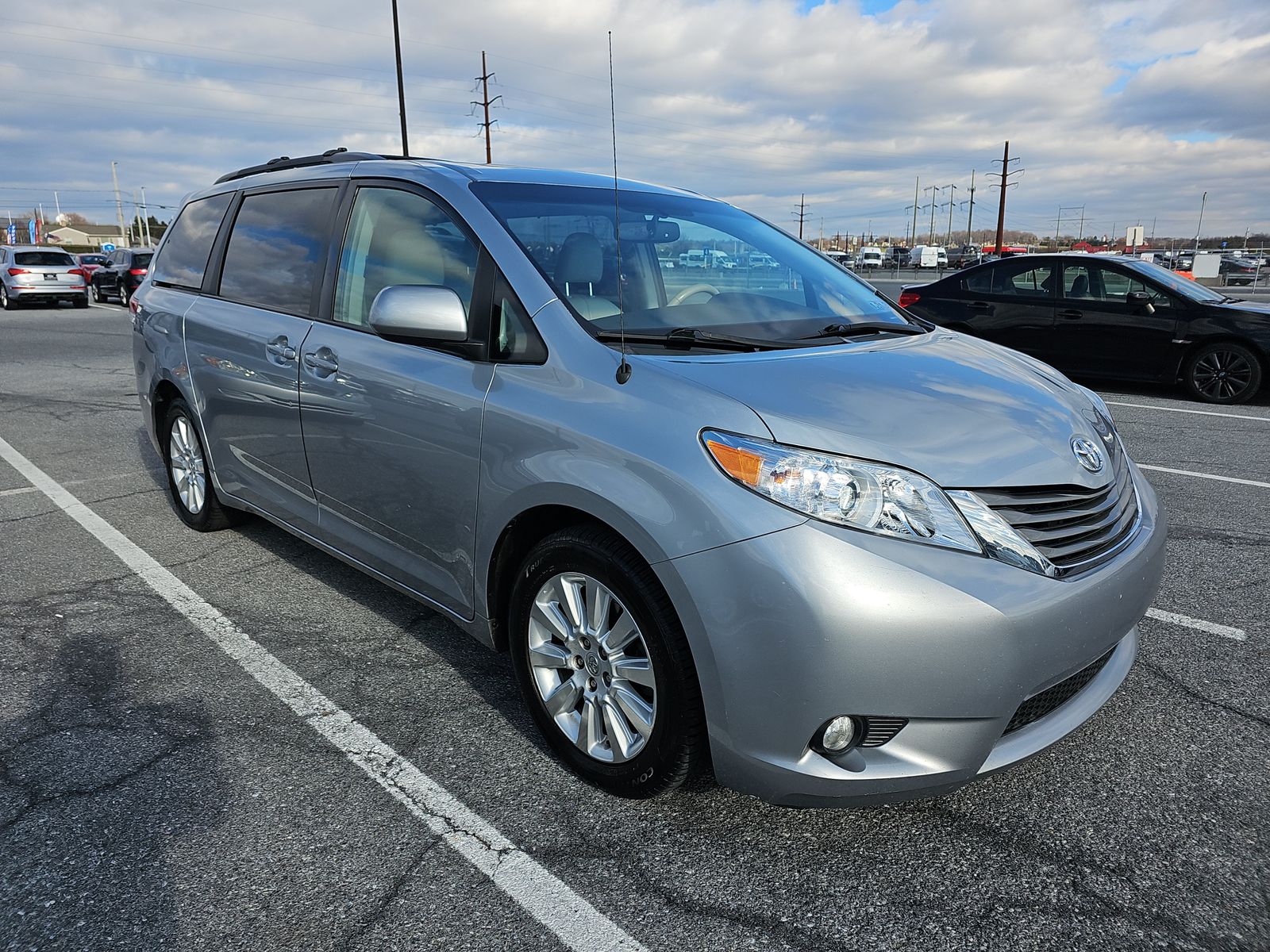 2014 Toyota Sienna XLE AWD