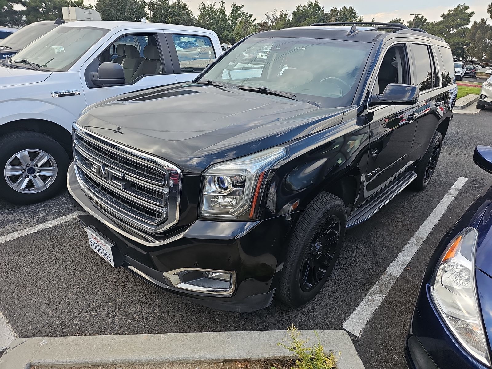 2017 GMC Yukon SLT 4SA