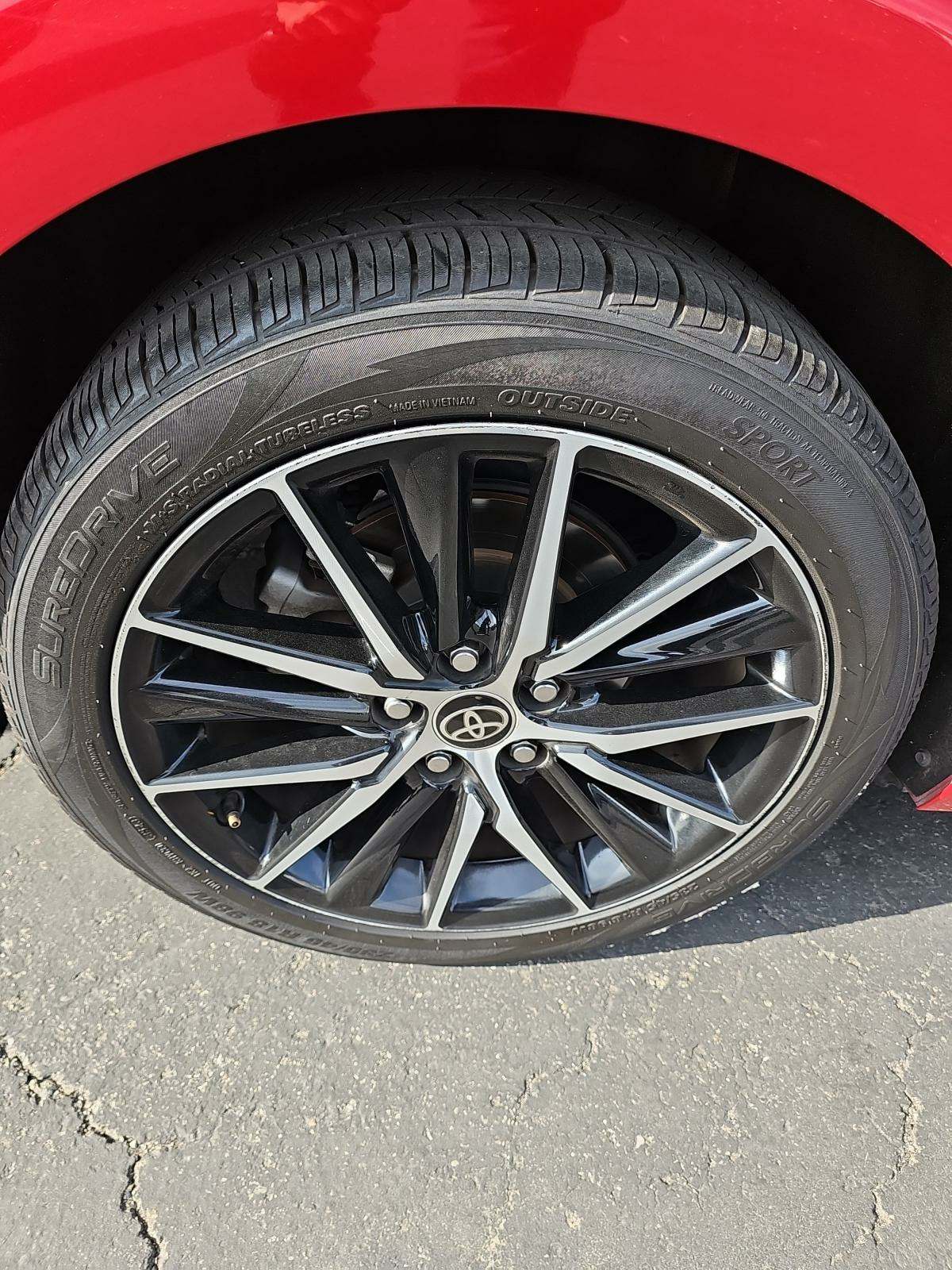 2022 Toyota Camry SE FWD