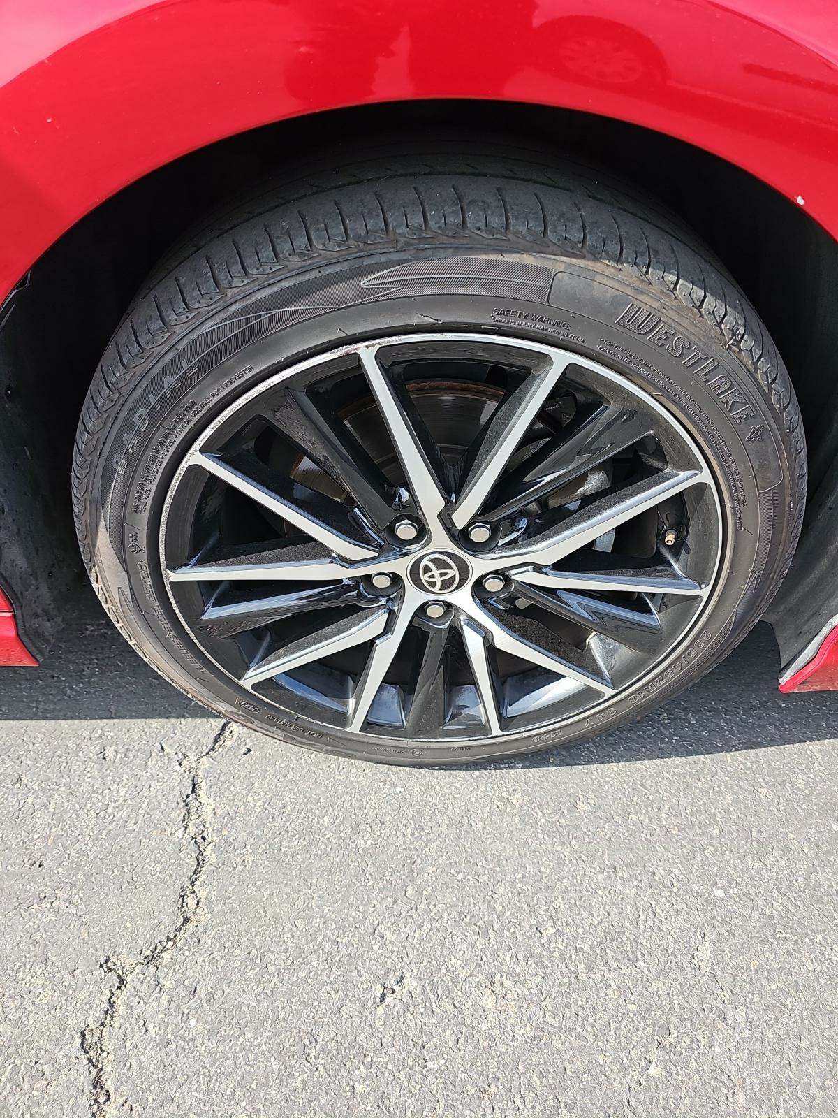 2022 Toyota Camry SE FWD