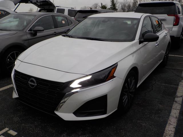 2024 Nissan Altima SV
