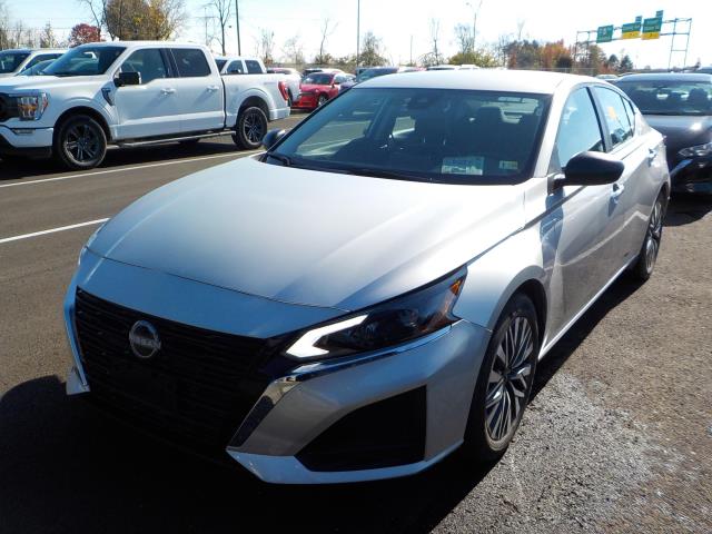 2024 Nissan Altima SV