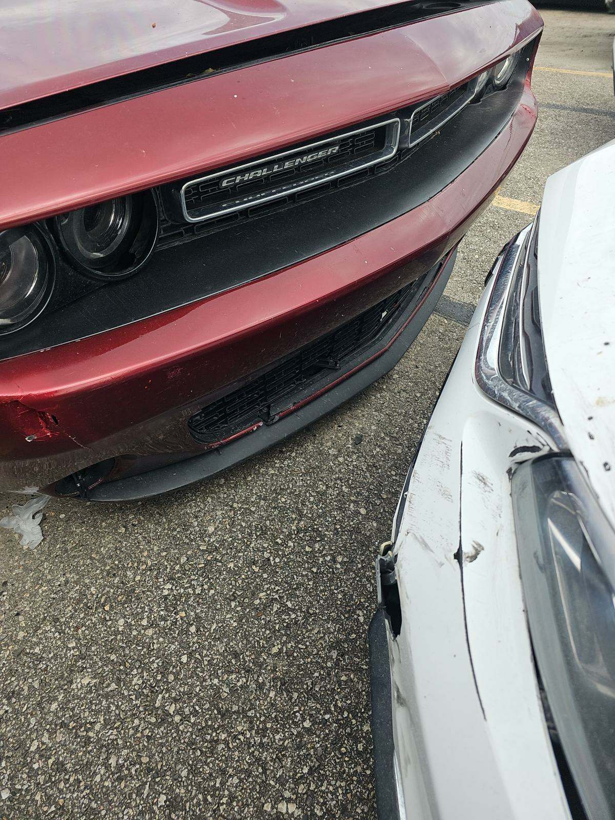 2019 Dodge Challenger SXT RWD