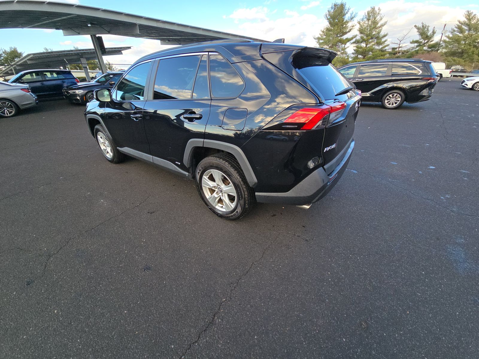 2020 Toyota RAV4 Hybrid XLE AWD
