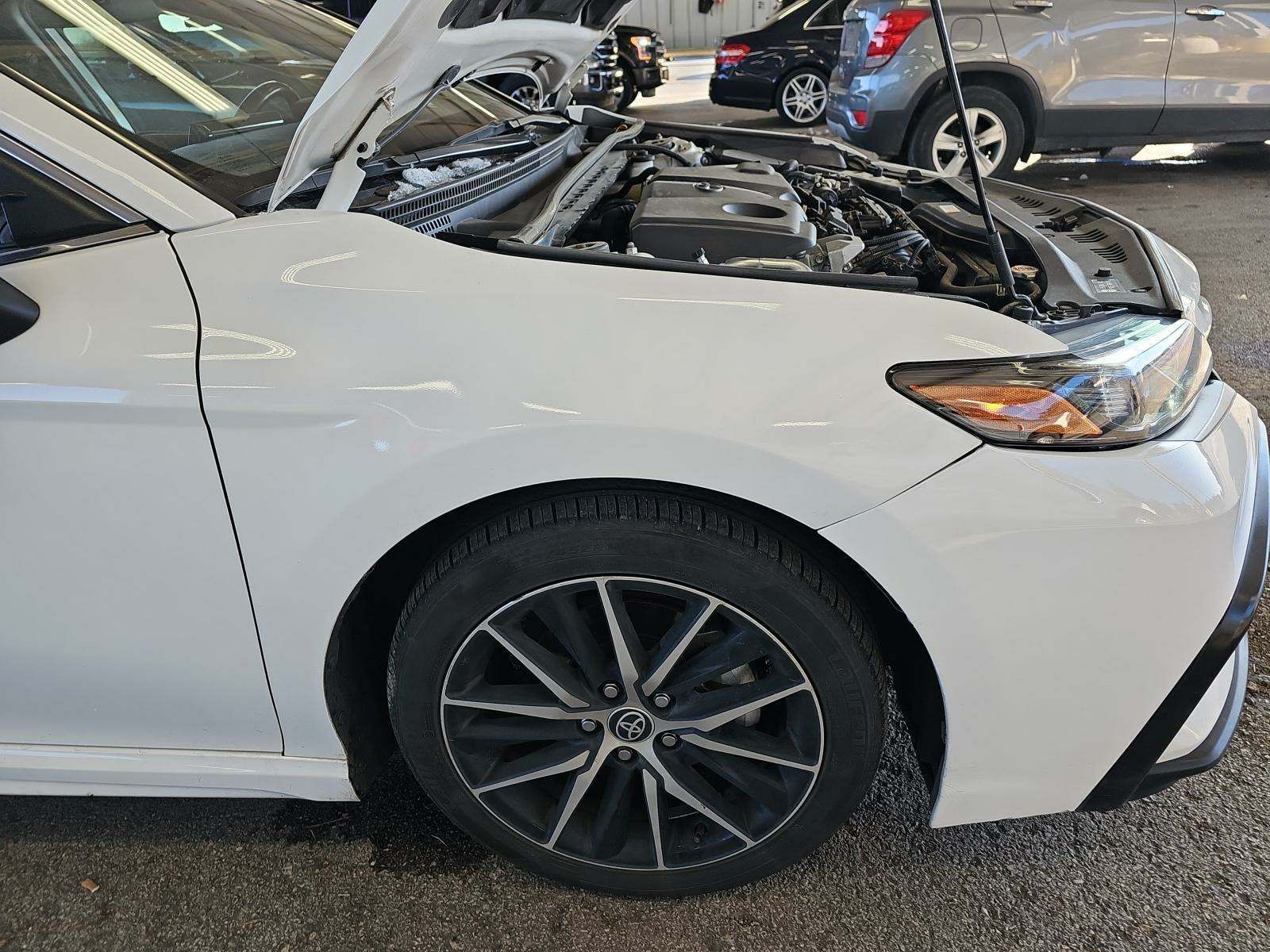 2022 Toyota Camry SE FWD