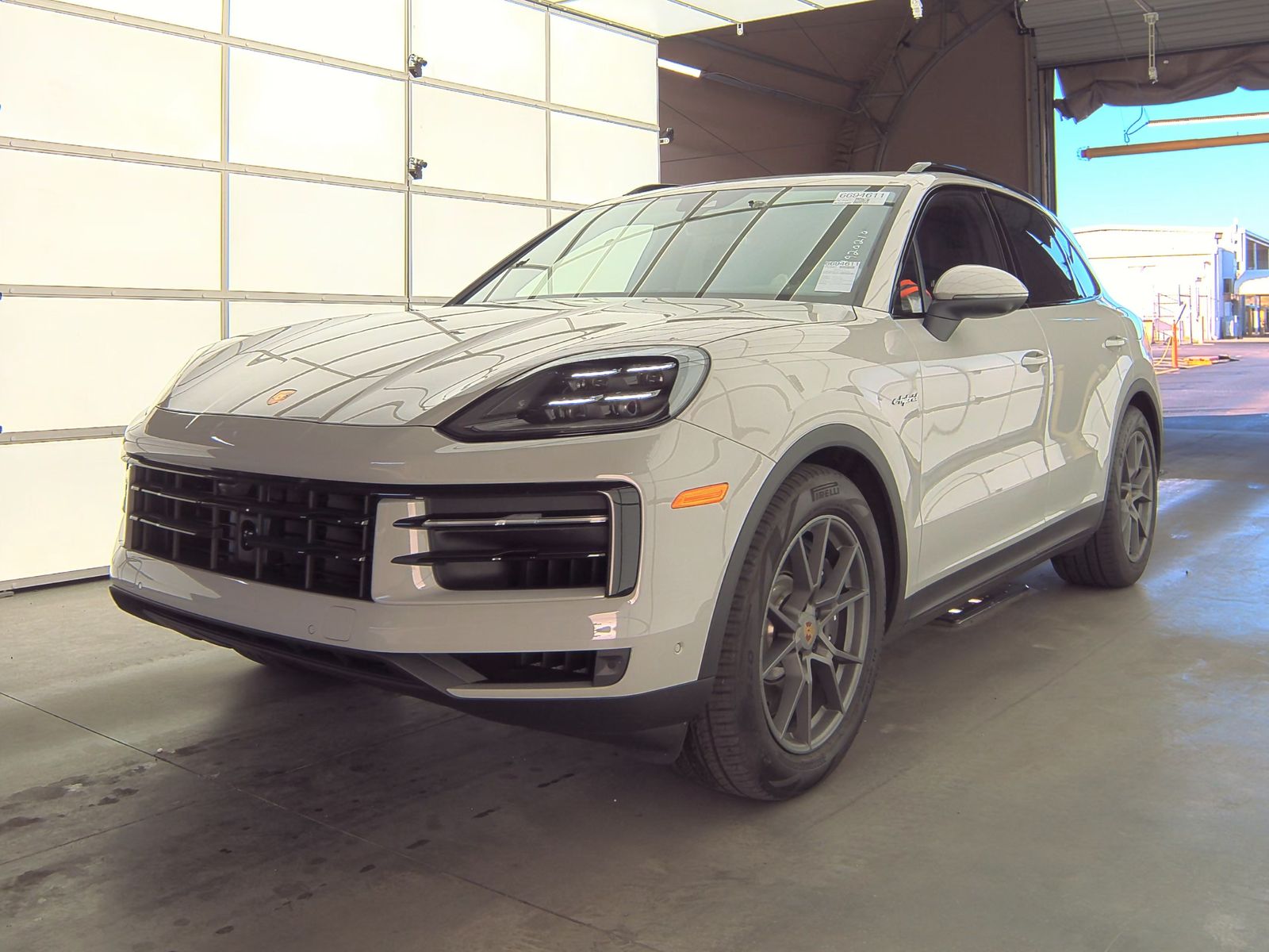 2024 Porsche Cayenne E-Hybrid
