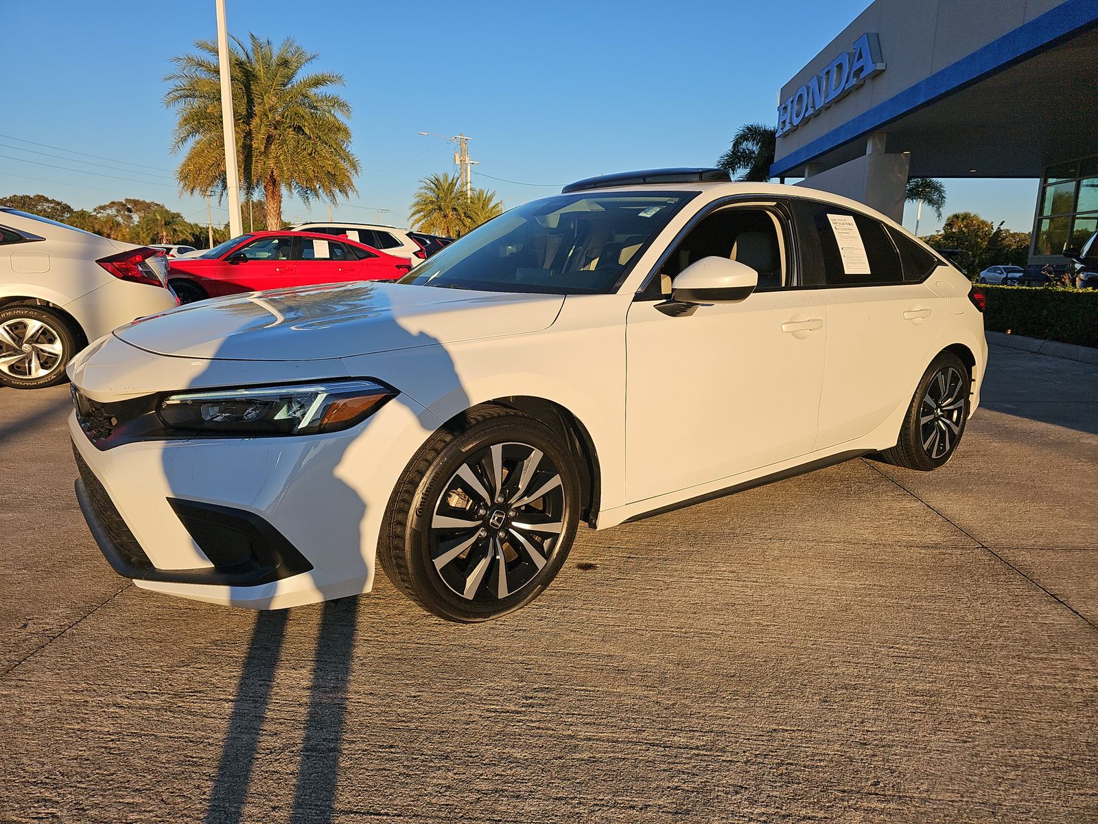 2023 Honda Civic Hatchback EX-L