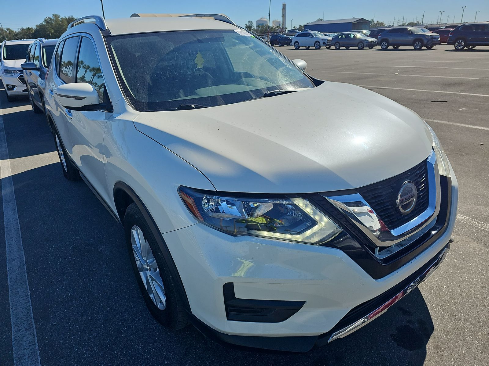 2018 Nissan Rogue SV FWD