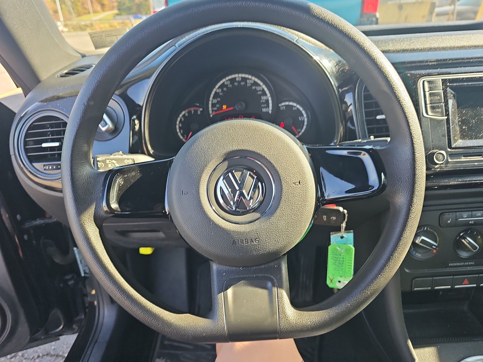 2016 Volkswagen Beetle 1.8T Wolfsburg Edition FWD