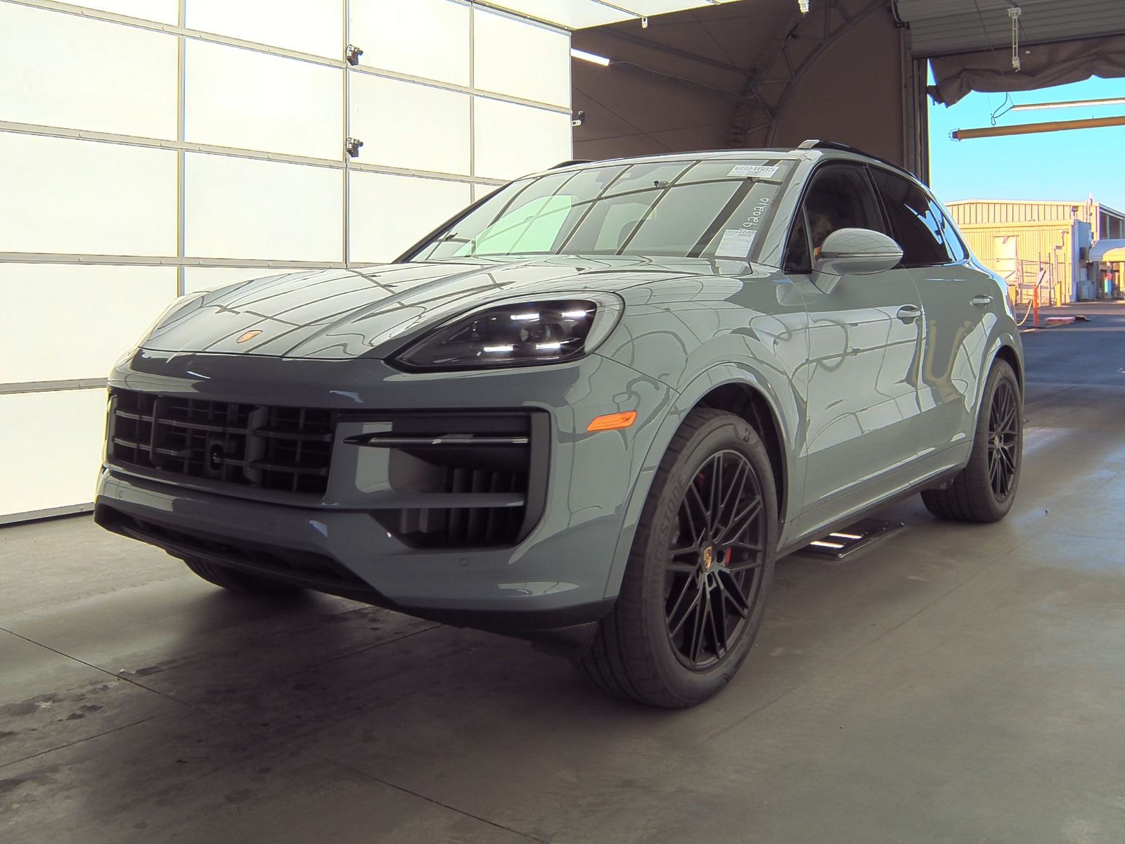 2024 Porsche Cayenne S