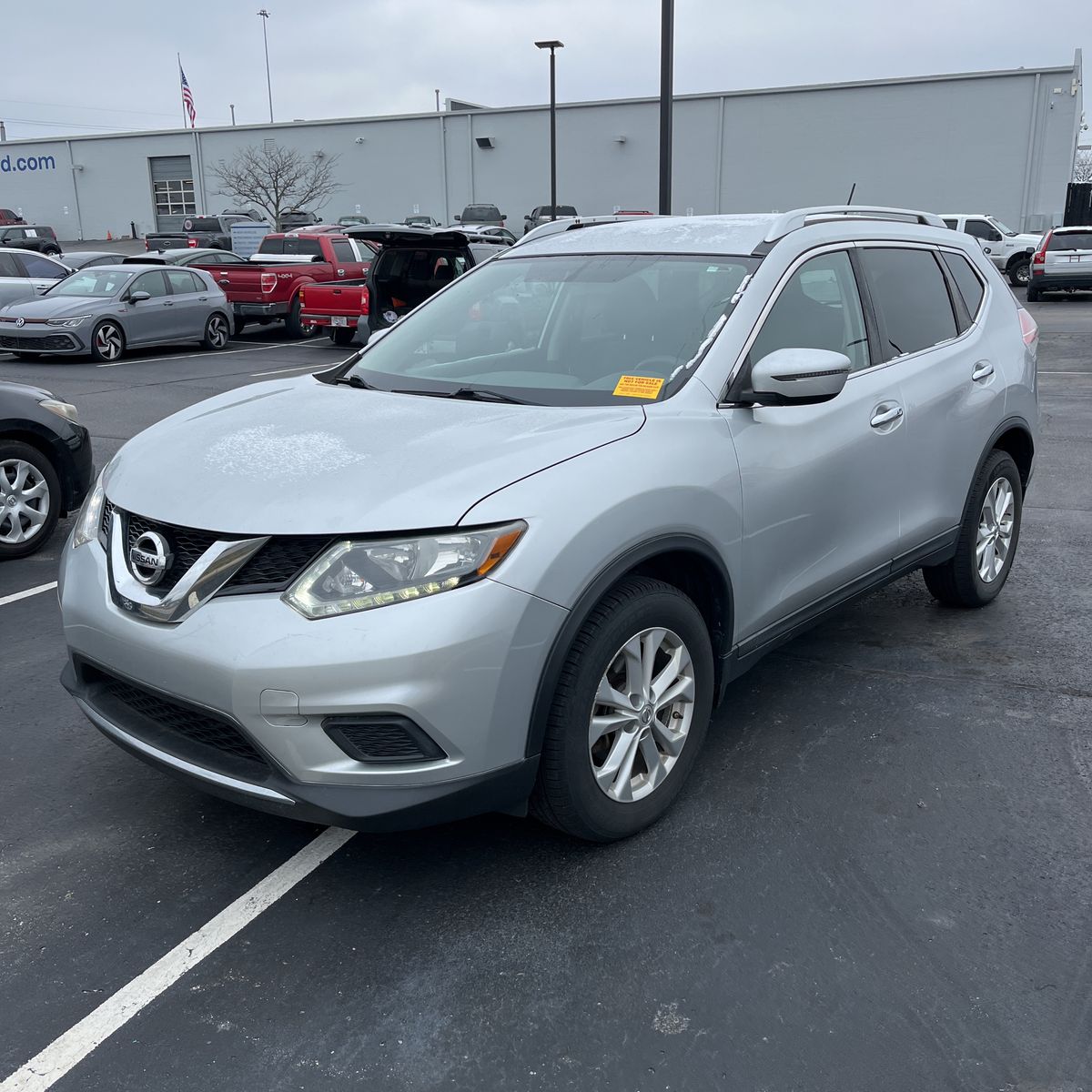 2016 Nissan Rogue SV
