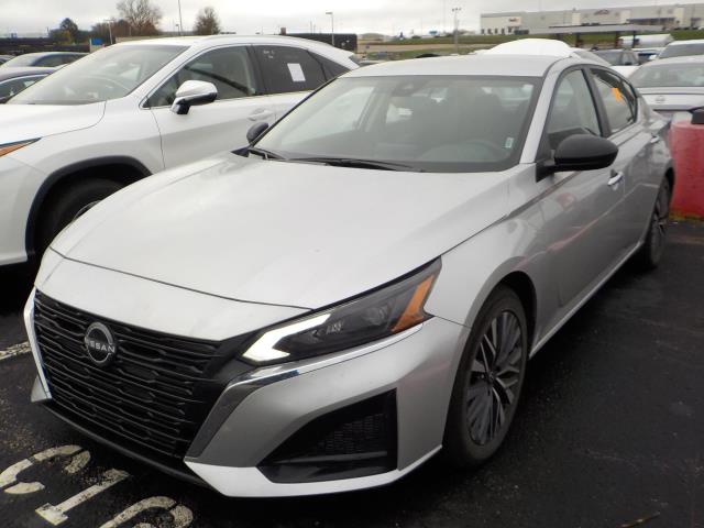 2024 Nissan Altima SV