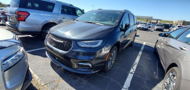 2021 Chrysler Pacifica Touring L 121.6