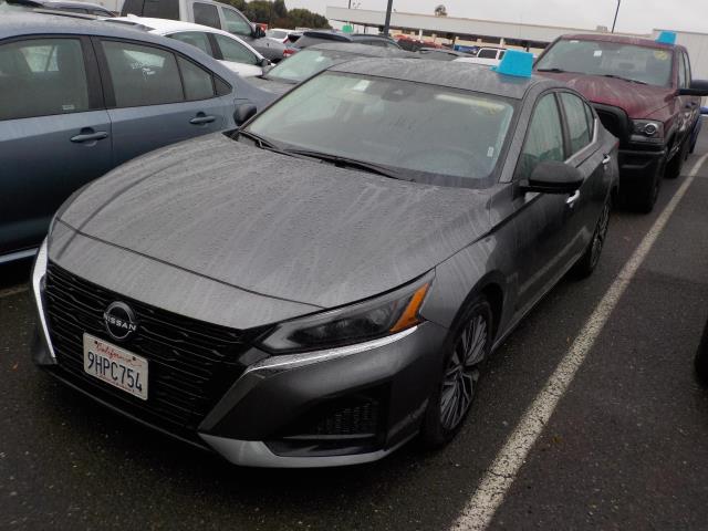 2024 Nissan Altima SV
