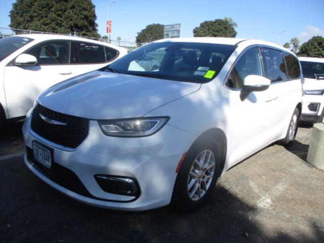 2023 Chrysler Pacifica Touring 121.6
