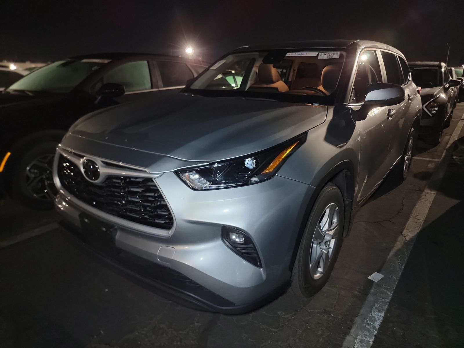 2024 Toyota Highlander LE