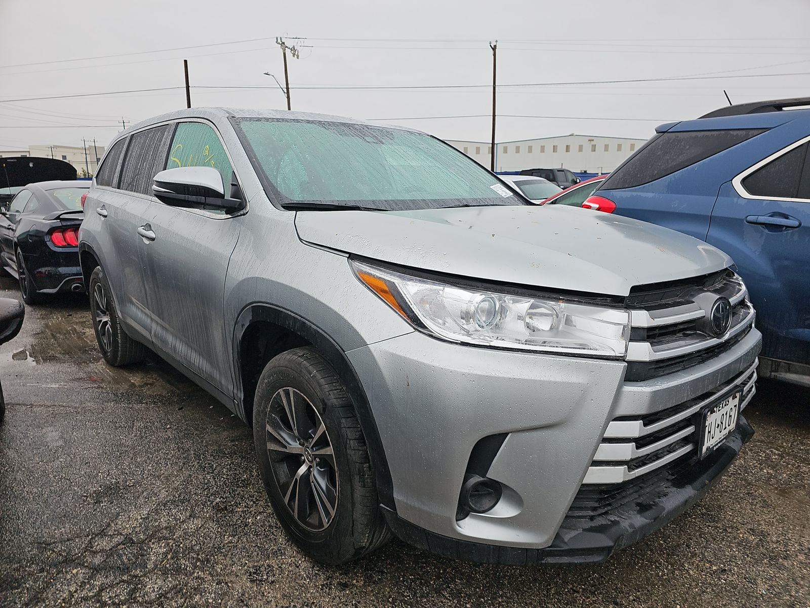 2019 Toyota Highlander LE FWD